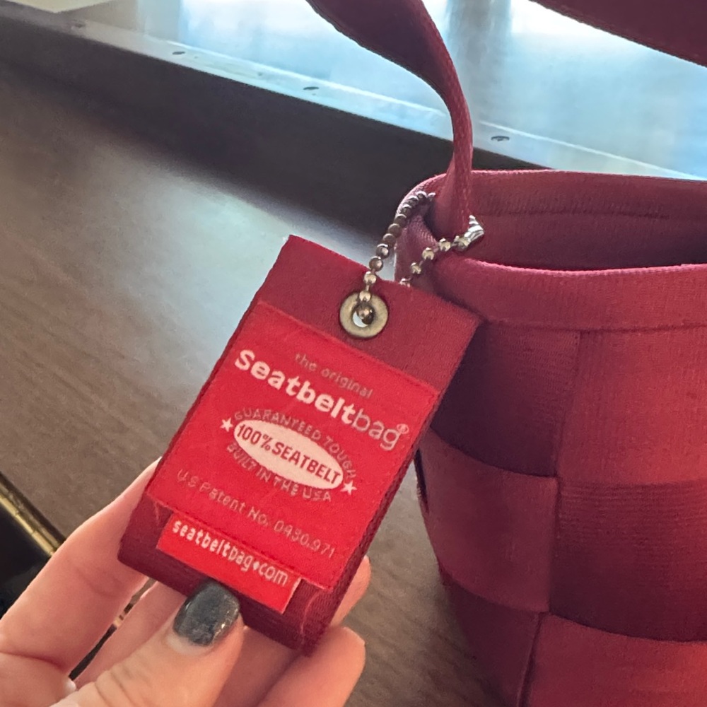 Harveys Original Seatbelt Baguette Purse in Red 90s Vintage Throwback - Picture 2 of 9